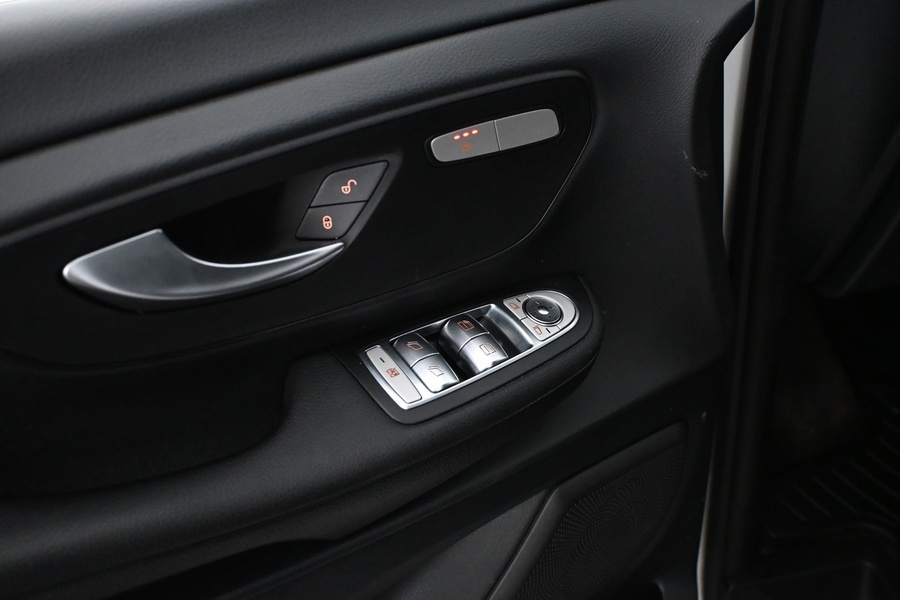 Mercedes-Benz V vaihtoauto