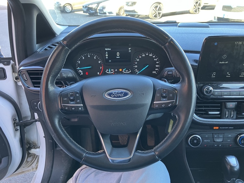 Ford Fiesta vaihtoauto