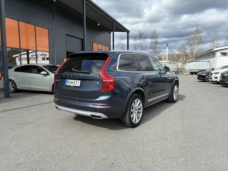 Volvo XC90 vaihtoauto