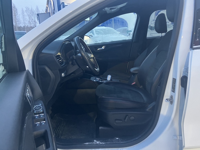 Ford Kuga vaihtoauto