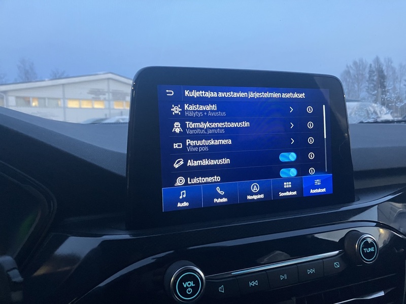 Ford Kuga vaihtoauto