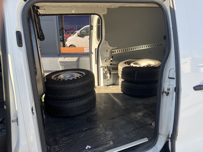 Toyota Proace vaihtoauto