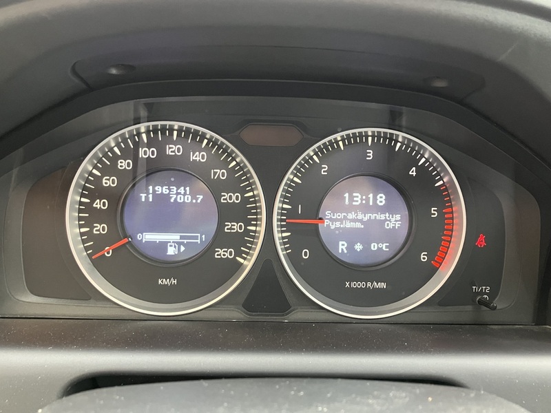 Volvo XC60 vaihtoauto