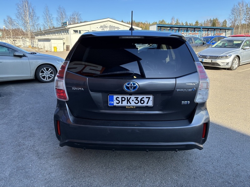 Toyota Prius+ vaihtoauto