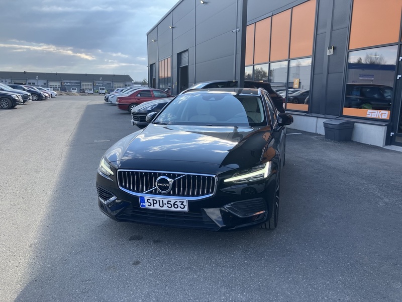 Volvo V60 vaihtoauto