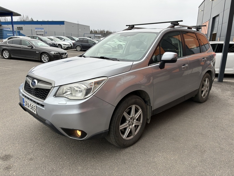 Subaru Forester vaihtoauto