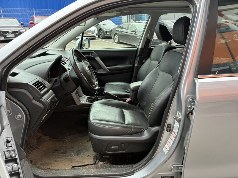 Subaru Forester vaihtoauto