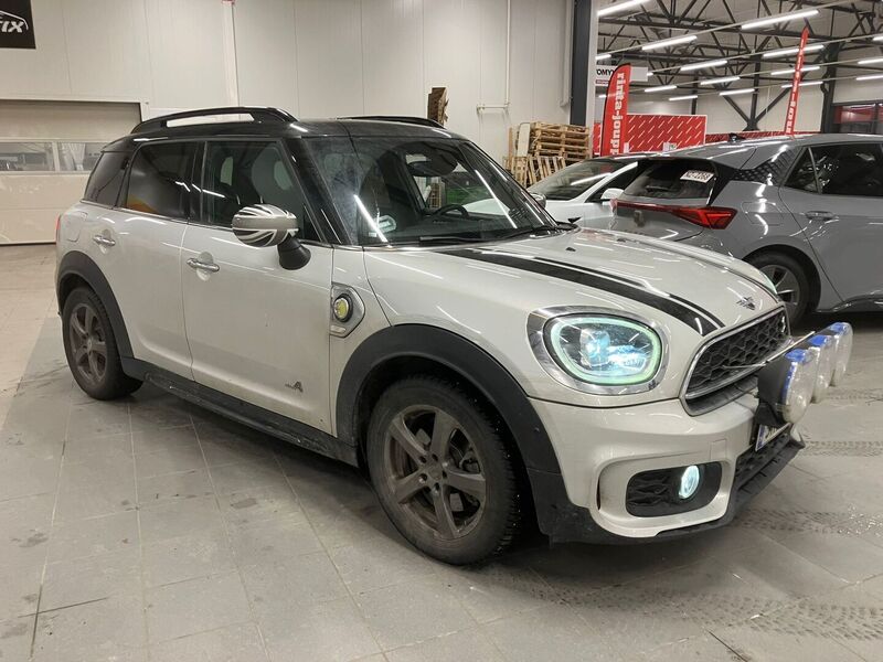 Mini Countryman vaihtoauto