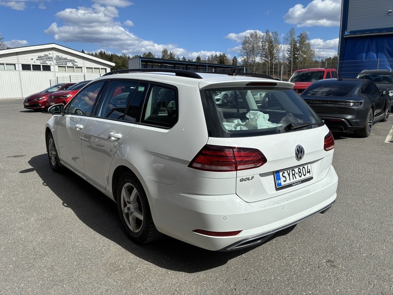 Volkswagen Golf vaihtoauto