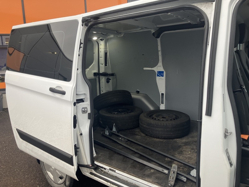 Ford Transit Custom vaihtoauto