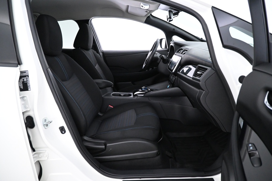 Nissan Leaf vaihtoauto