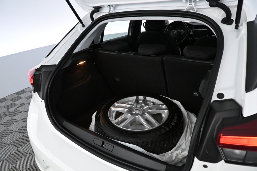 Opel Corsa vaihtoauto