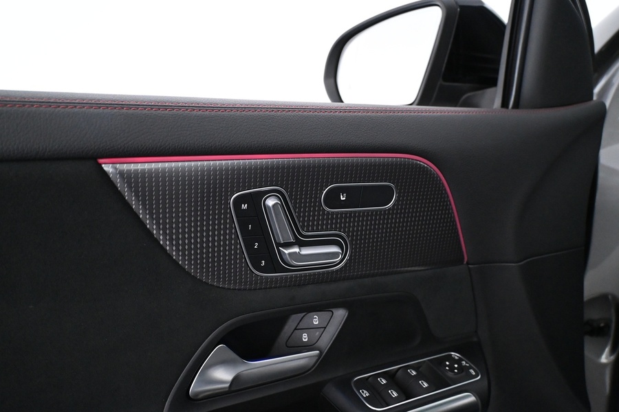 Mercedes-Benz EQA vaihtoauto