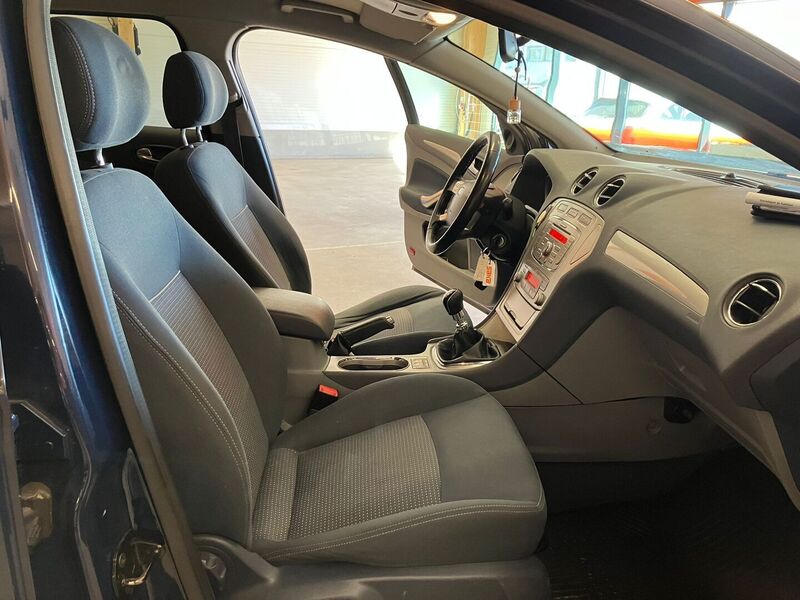 Ford Mondeo vaihtoauto