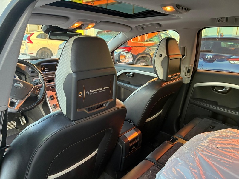 Volvo V70 vaihtoauto