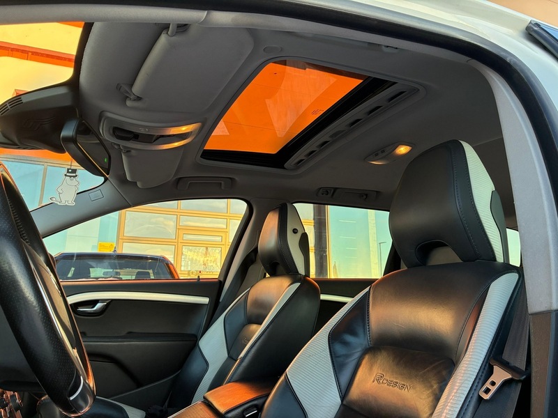 Volvo V70 vaihtoauto