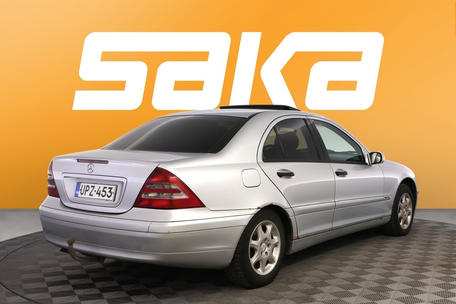 Mercedes-Benz C vaihtoauto