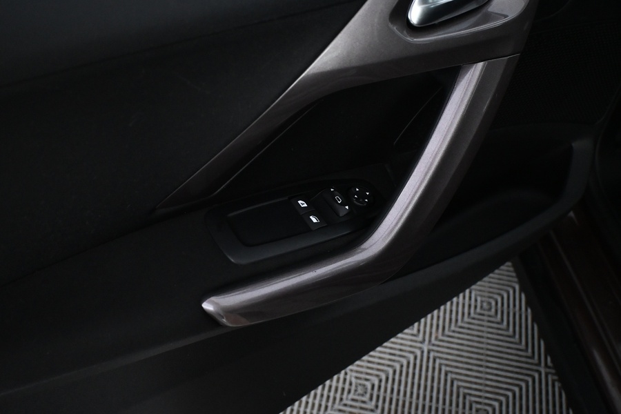 Peugeot 2008 vaihtoauto