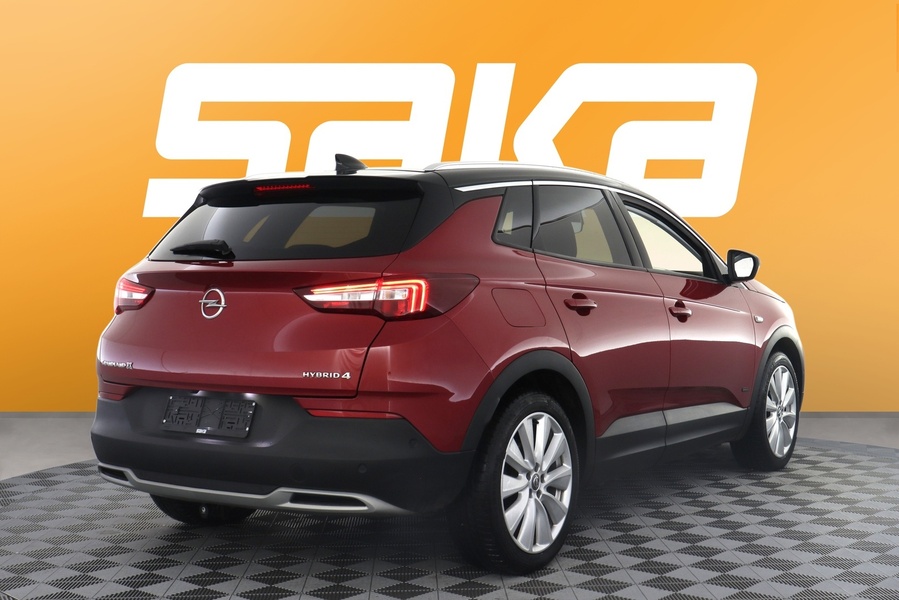 Opel Grandland X vaihtoauto