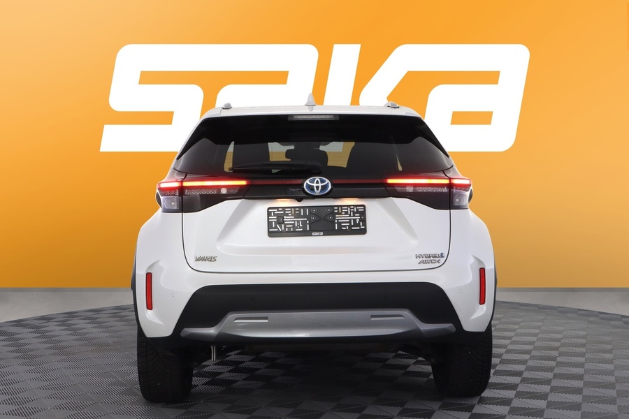 Toyota Yaris Cross vaihtoauto