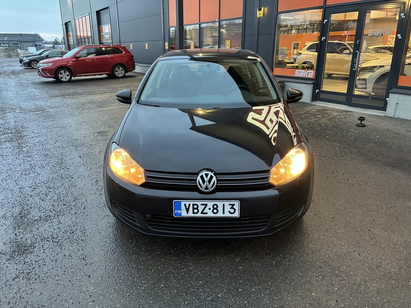 Volkswagen Golf vaihtoauto