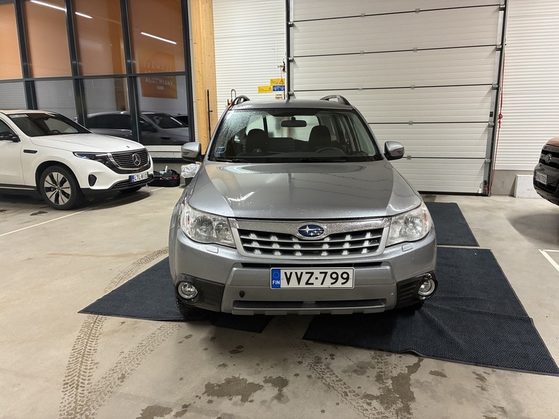 Subaru Forester vaihtoauto
