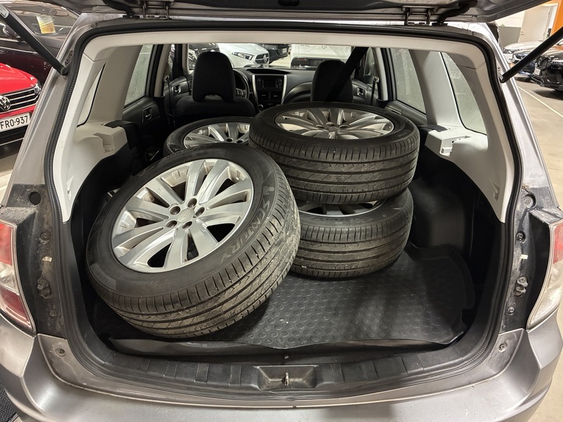 Subaru Forester vaihtoauto