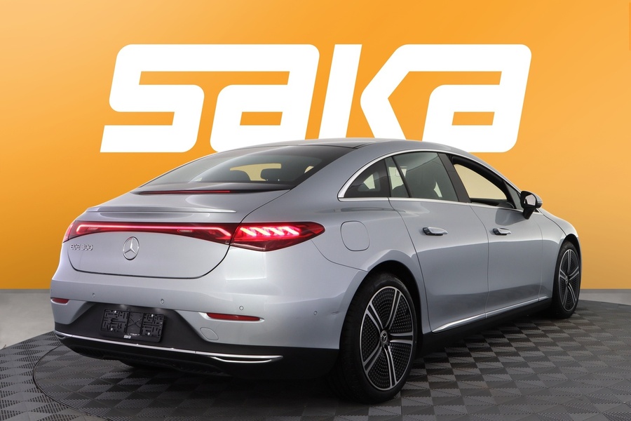 Mercedes-Benz EQE vaihtoauto
