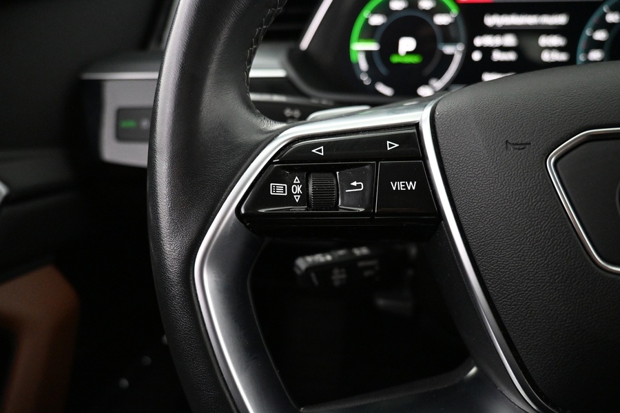 Audi Q8 e-tron vaihtoauto