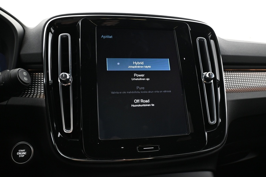 Volvo XC40 vaihtoauto