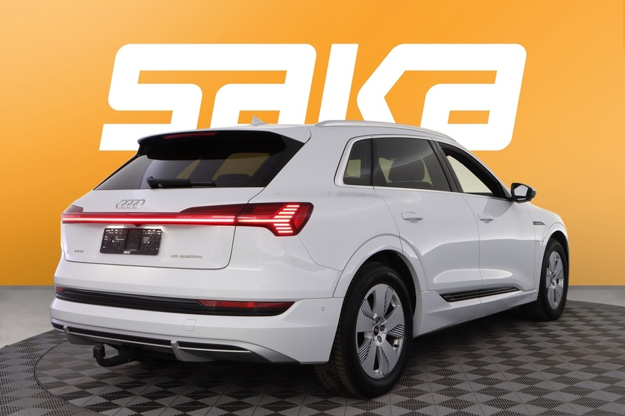 Audi e-tron vaihtoauto