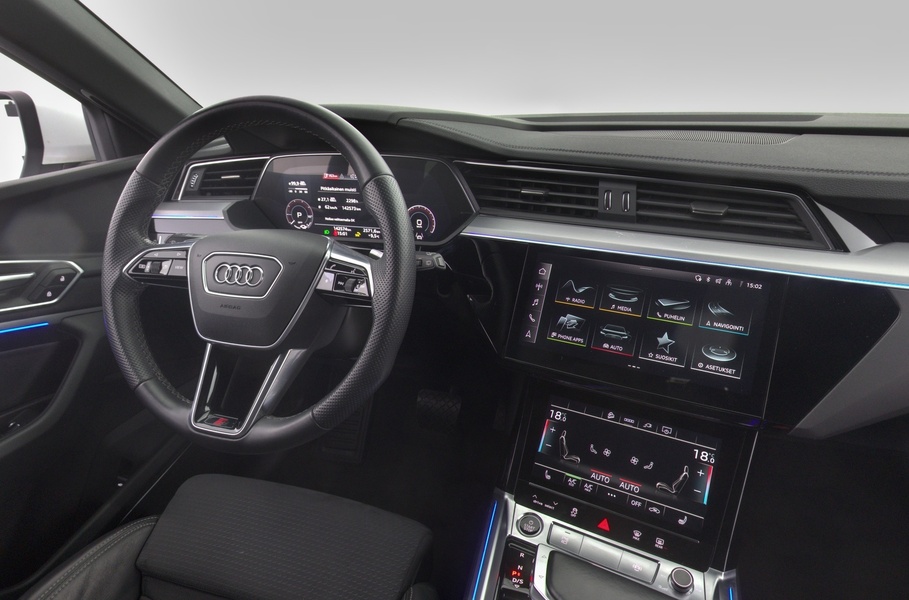 Audi e-tron vaihtoauto