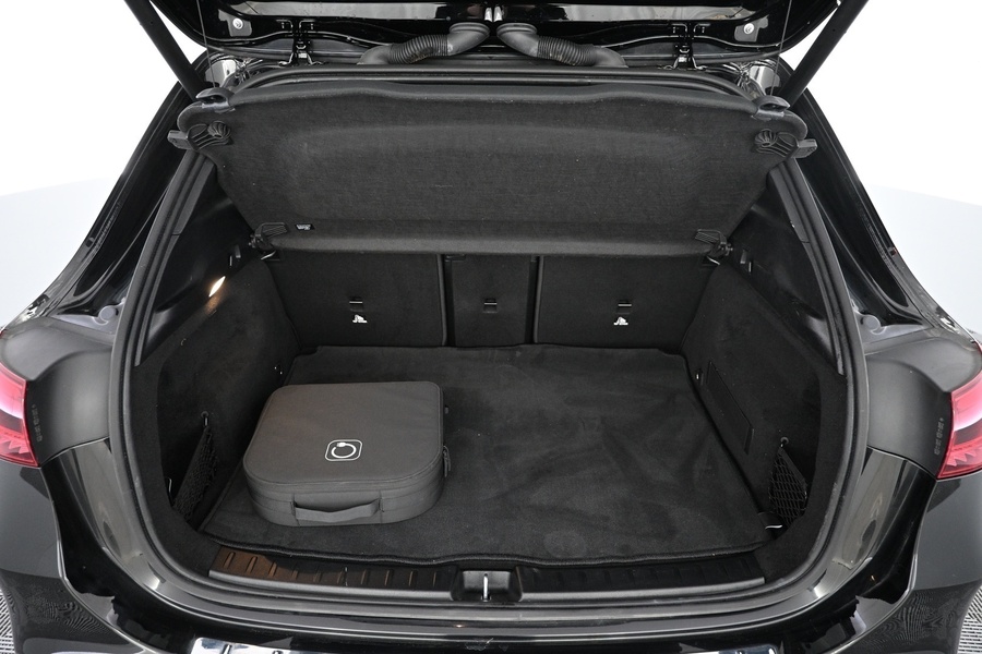 Mercedes-Benz EQA vaihtoauto