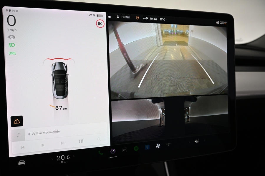 Tesla Model 3 vaihtoauto