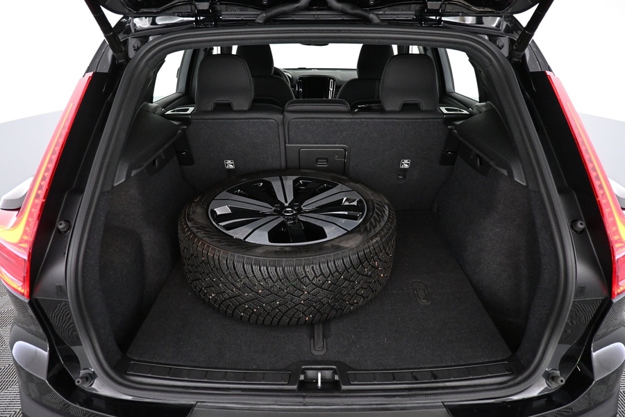 Volvo EX40 vaihtoauto