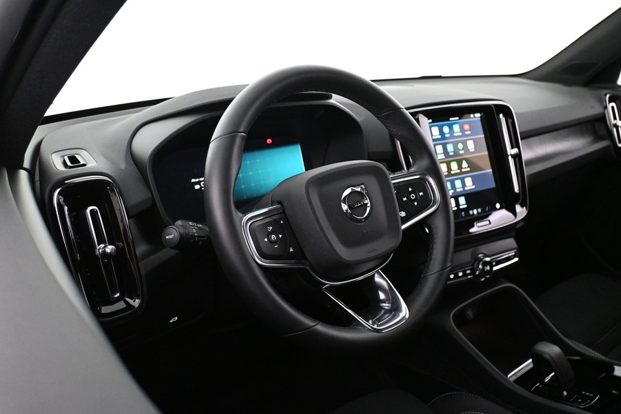 Volvo EX40 vaihtoauto