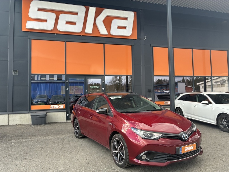 Toyota Auris vaihtoauto