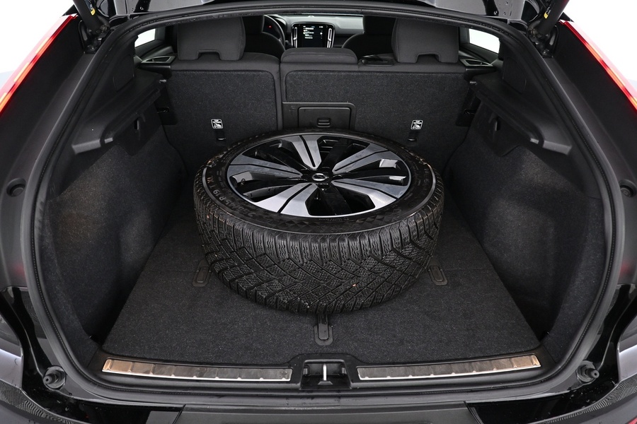 Volvo C40 vaihtoauto