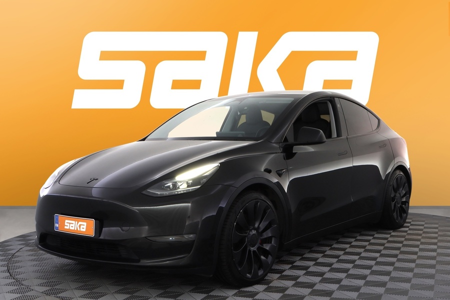 Tesla Model Y vaihtoauto