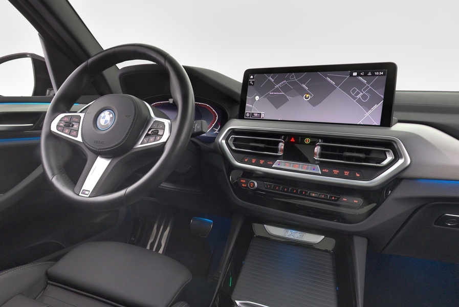 BMW iX3 vaihtoauto