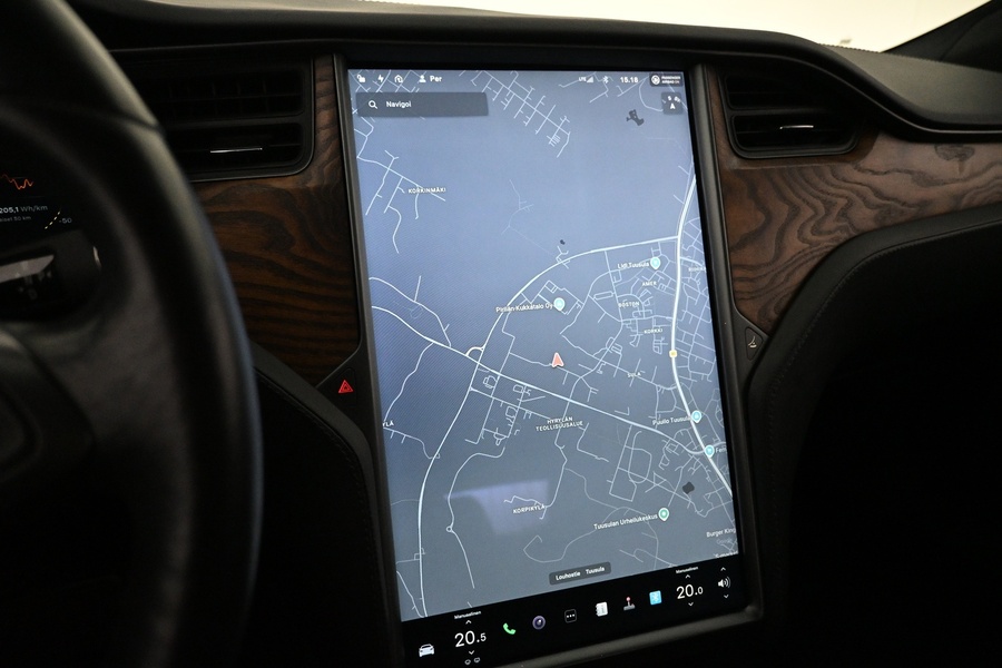 Tesla Model S vaihtoauto