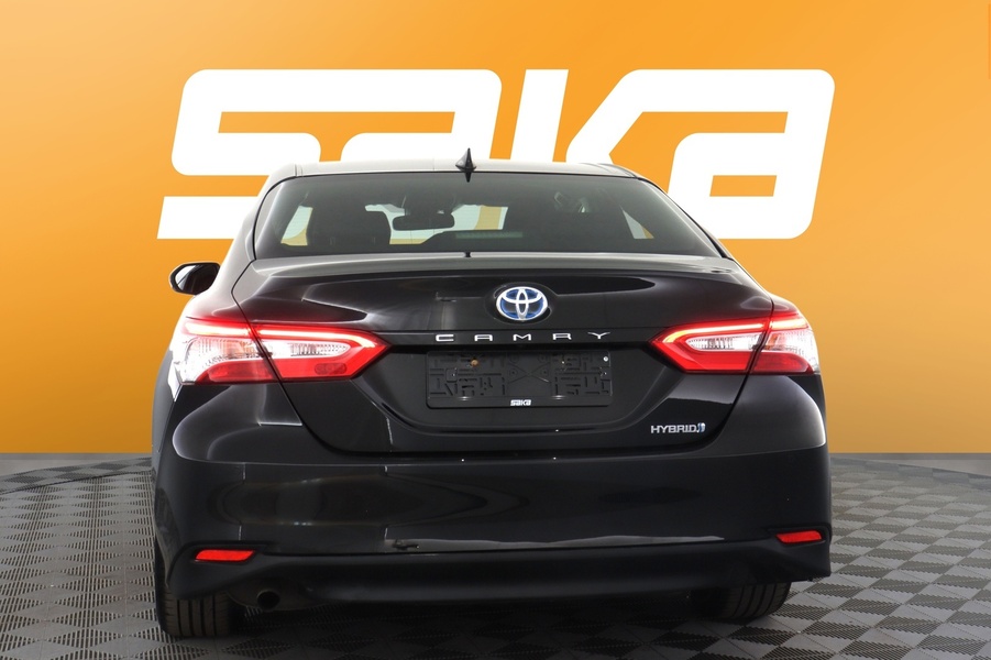 Toyota Camry vaihtoauto