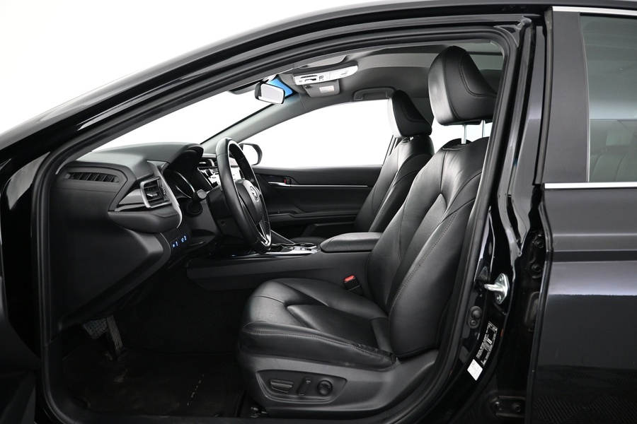 Toyota Camry vaihtoauto