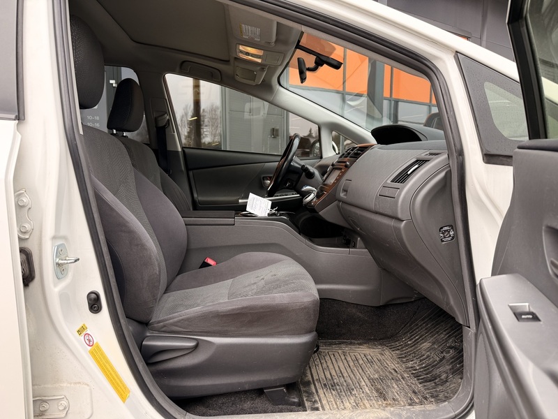 Toyota Prius+ vaihtoauto