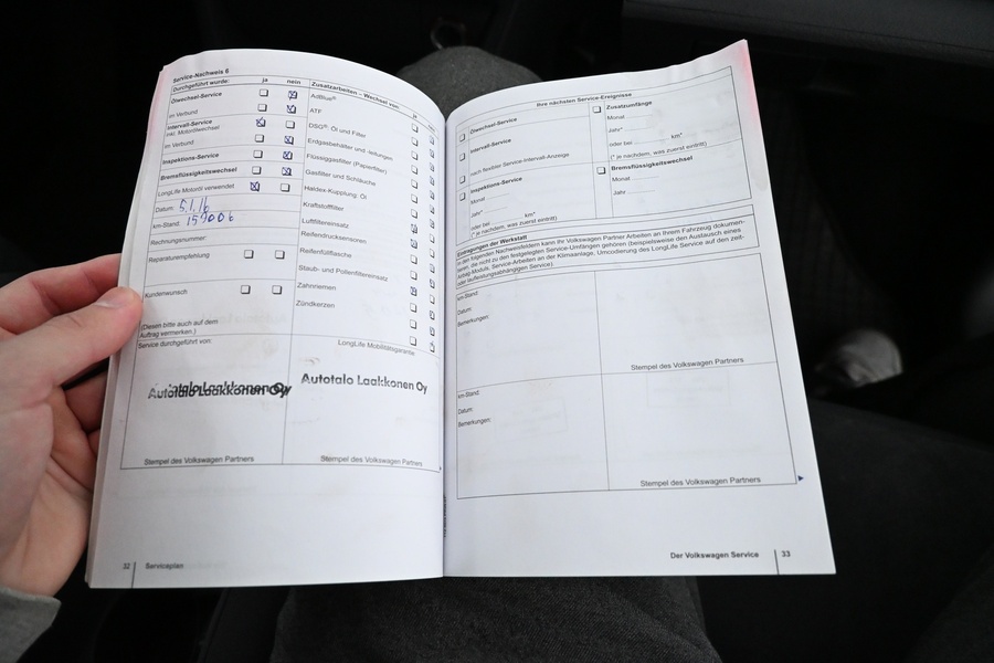 Volkswagen Touran vaihtoauto