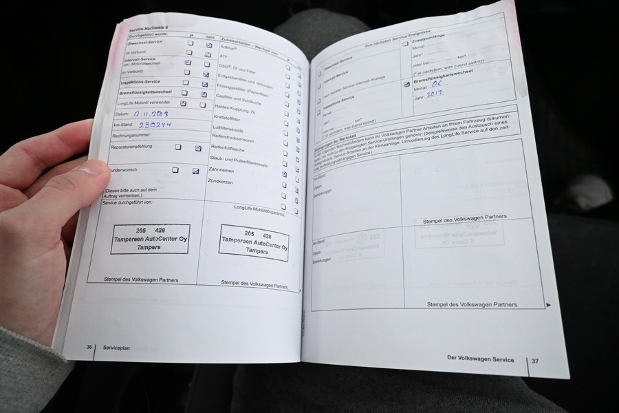 Volkswagen Touran vaihtoauto