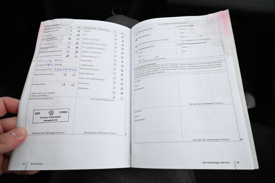 Volkswagen Touran vaihtoauto