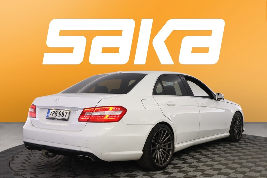 Mercedes-Benz E vaihtoauto