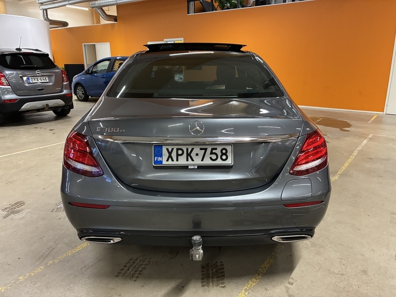 Mercedes-Benz E vaihtoauto