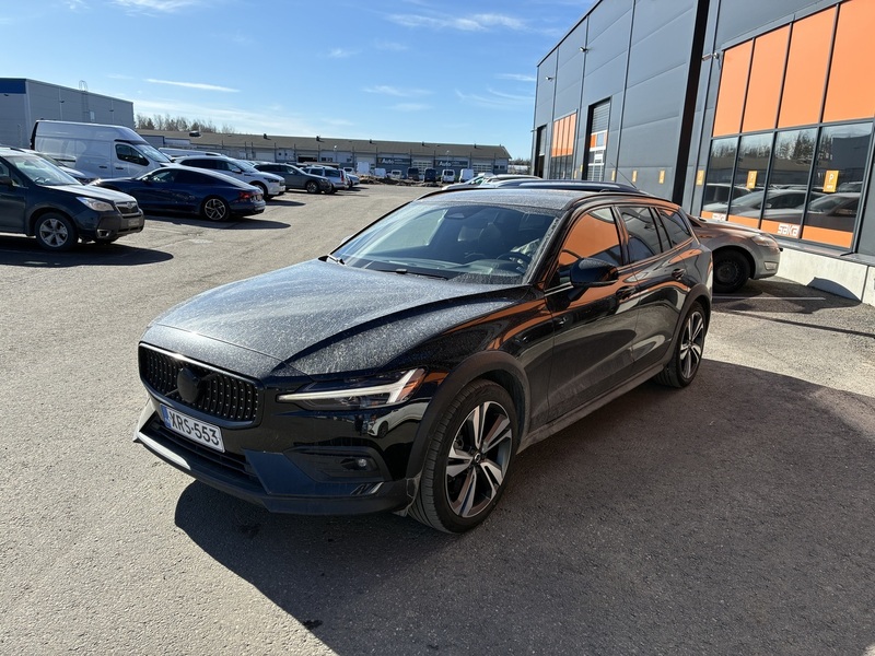 Volvo V60 Cross Country vaihtoauto